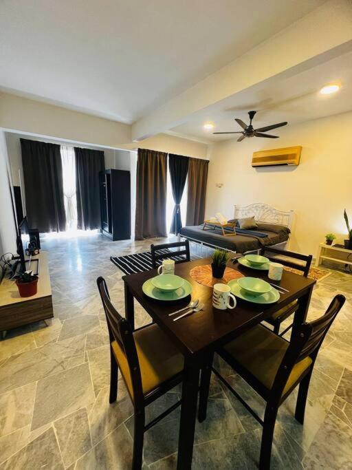 Cozy Studio Unit At Homey Homes Port Dickson Buitenkant foto